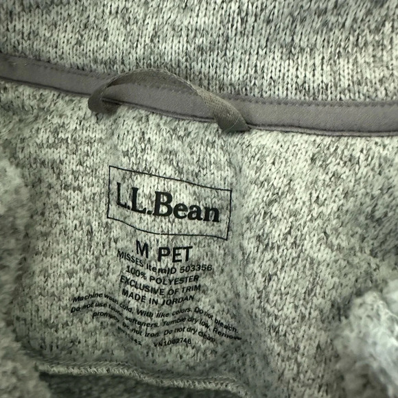 LL Bean Grey Ladies Pullover Size Medium Petite - Picture 4 of 4